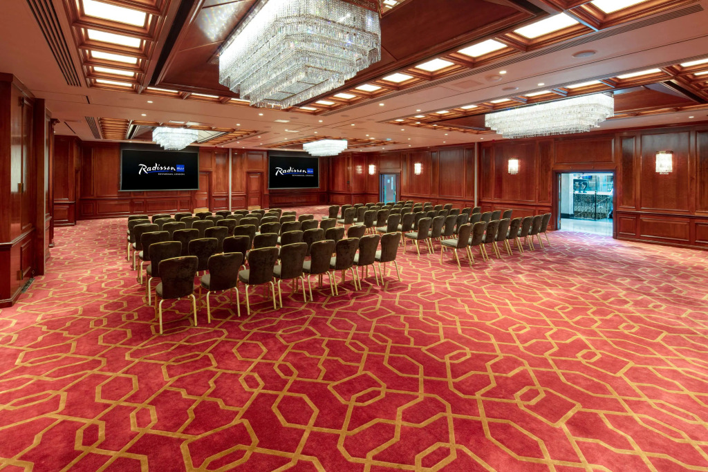 Radisson Blu Hotel, London Heathrow