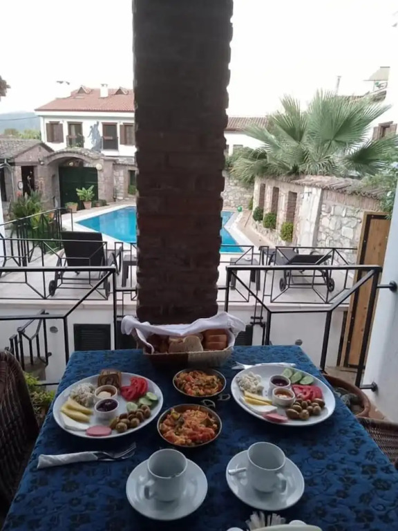 Akay Hotel