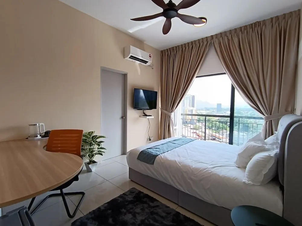 The Horizon Ipoh Dual L13A by Grab A Stay