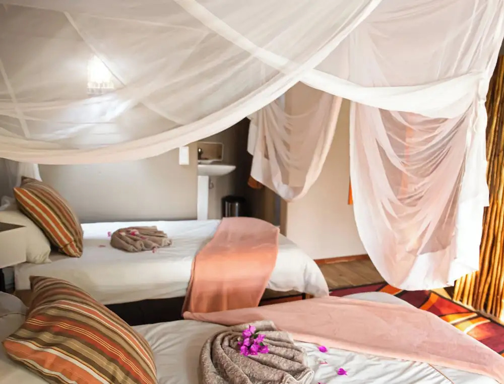 Kayova River Lodge