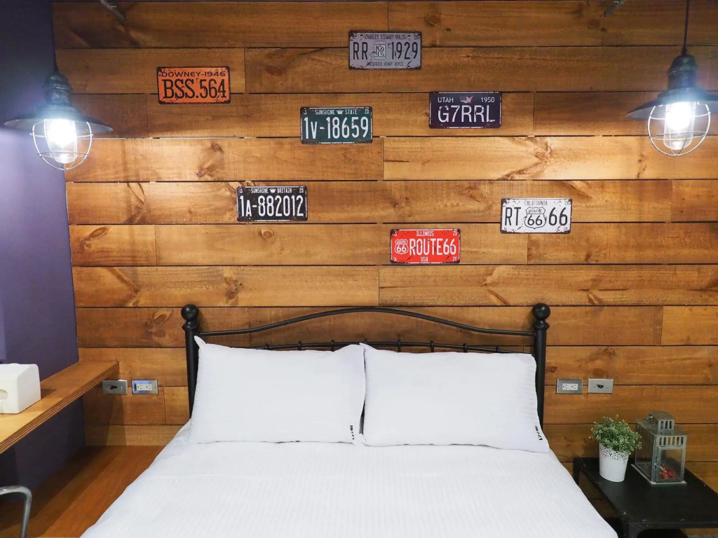 Taichung LOFT Hostel FengJia