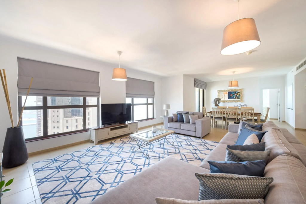 Stunning Marina Seaview Apartment 4 BR JBR