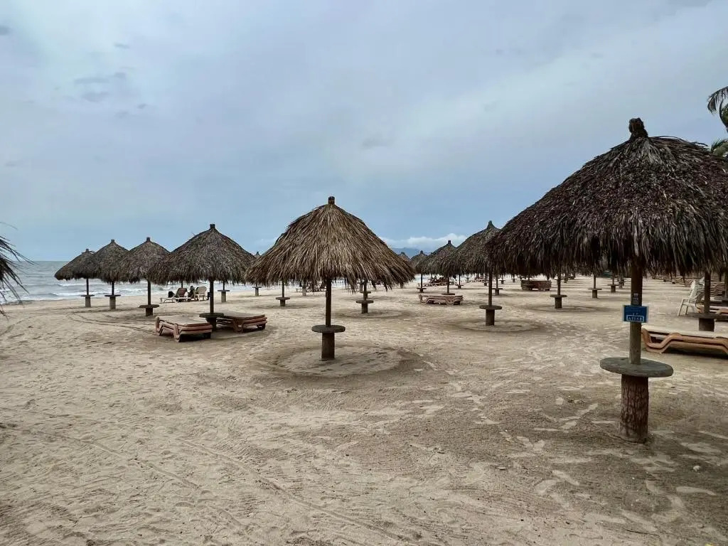 Beachfront 2 bedroom Condo in Playa Royale Resort, Nuevo Vallarta