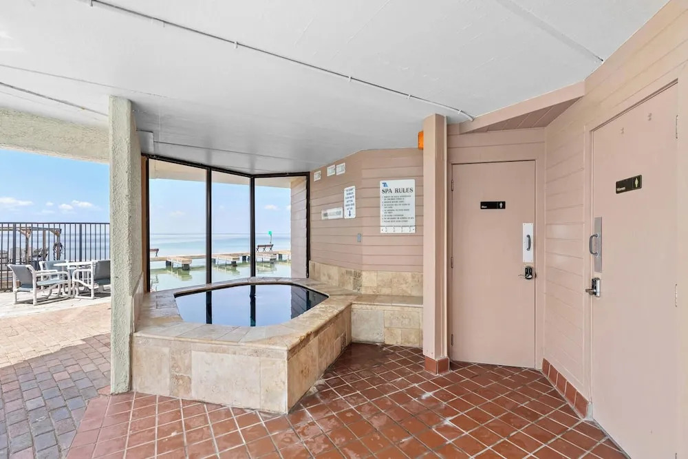 Quiet Bayfront Condo w/ Boat Slips & Fishing Pier!