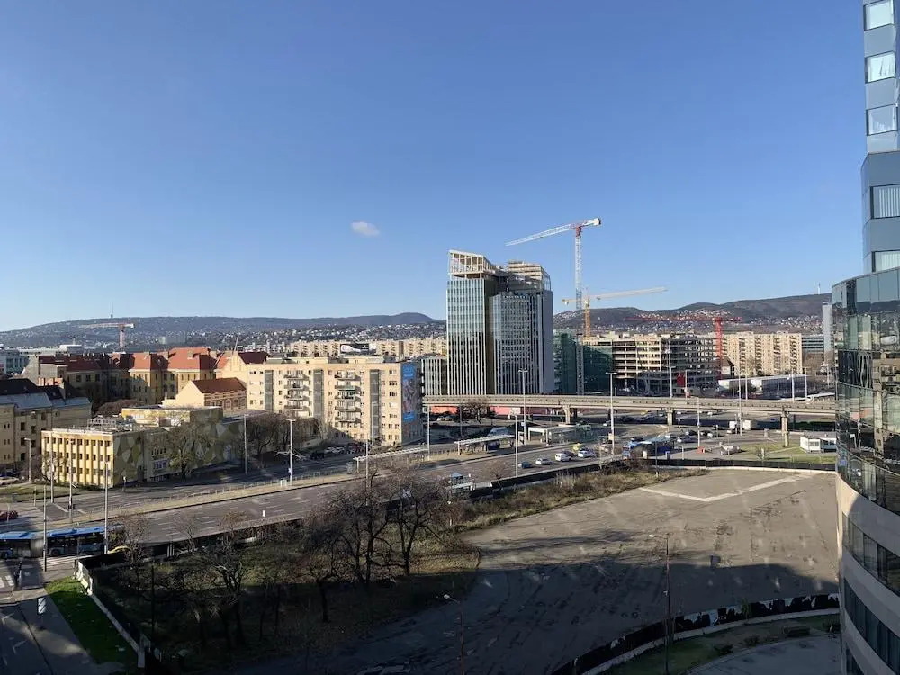 Arpad Bridge Apartments
