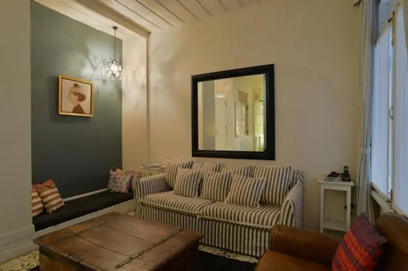 The Hen Hua Hin Private Beach Villa
