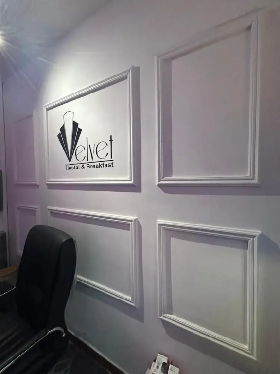 Hostal Velvet
