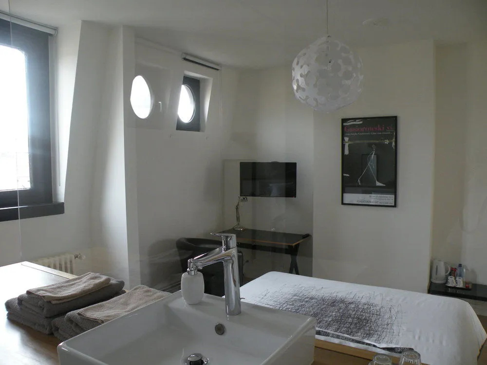 Living in Brûsel, Urban B&B