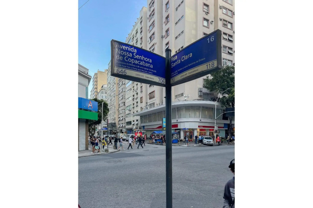 Line Rio Copacabana Moderno Studio Internet 500mbps Smart TV 50 Polegadas e a 100m da praia