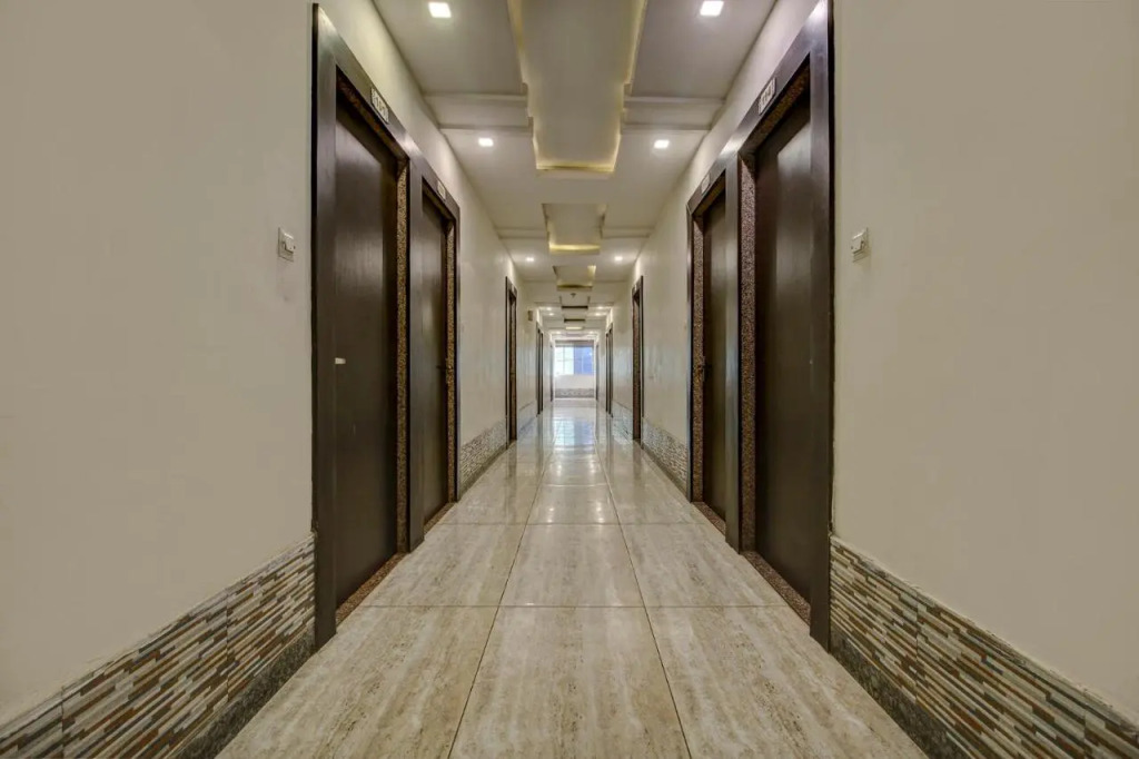 Fabhotel Csfc