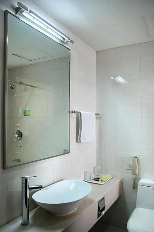 Shanxi Huayuan Hotel