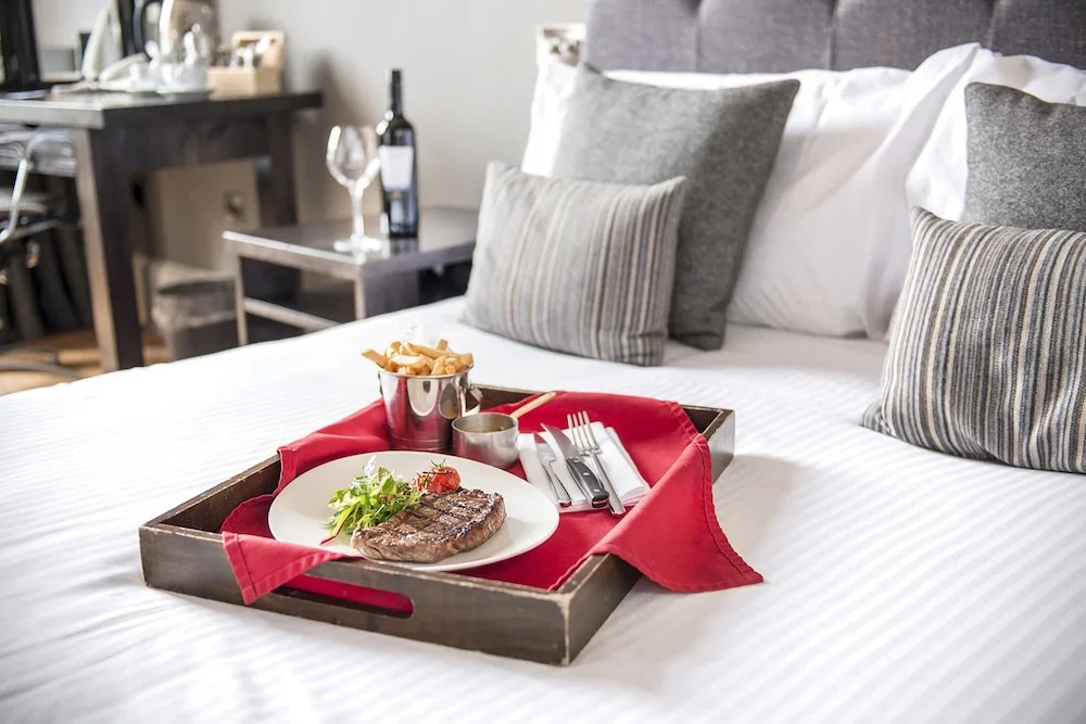 Rooms & Suites Picardy Place