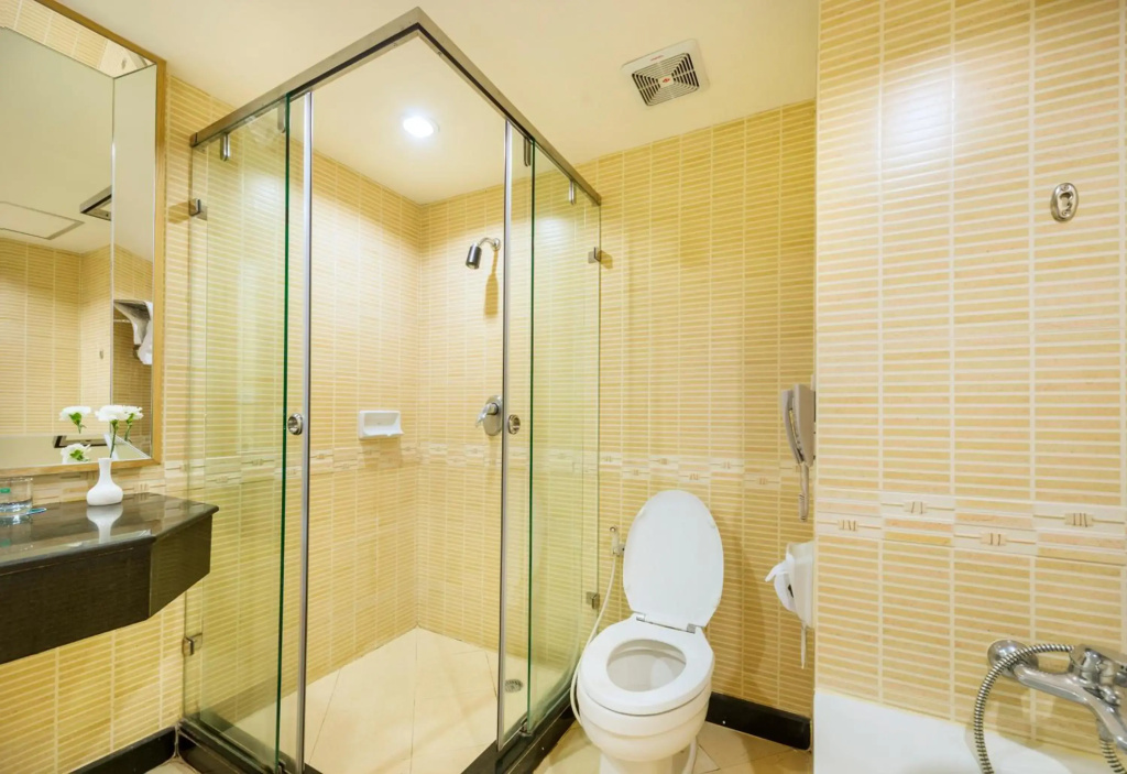 Jomtien Palm Beach Hotel & Resort - Family-Friendly