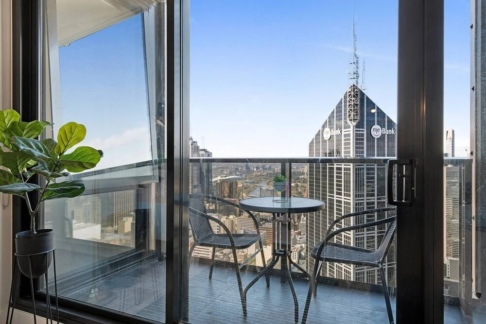 Melbourne City Centre Designer 2bedroom Apt Vme398