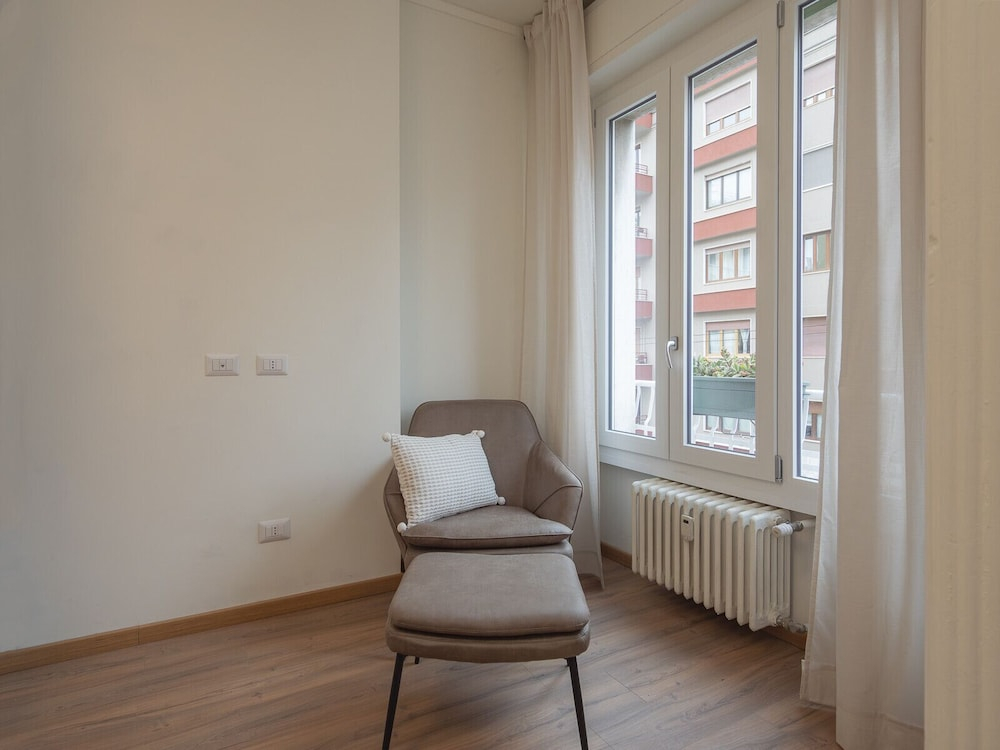 Brand new 2 BR With Balcony in Sempione