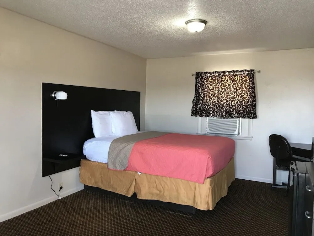 Lacis Country Inn - Knob Noster
