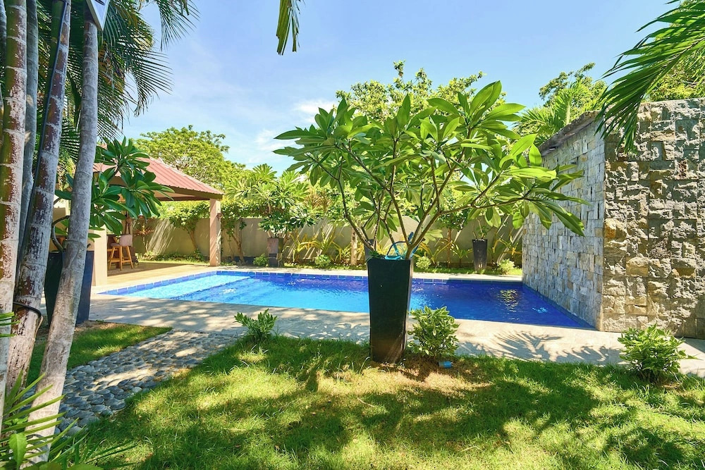 Dos Maya by Araw Residences