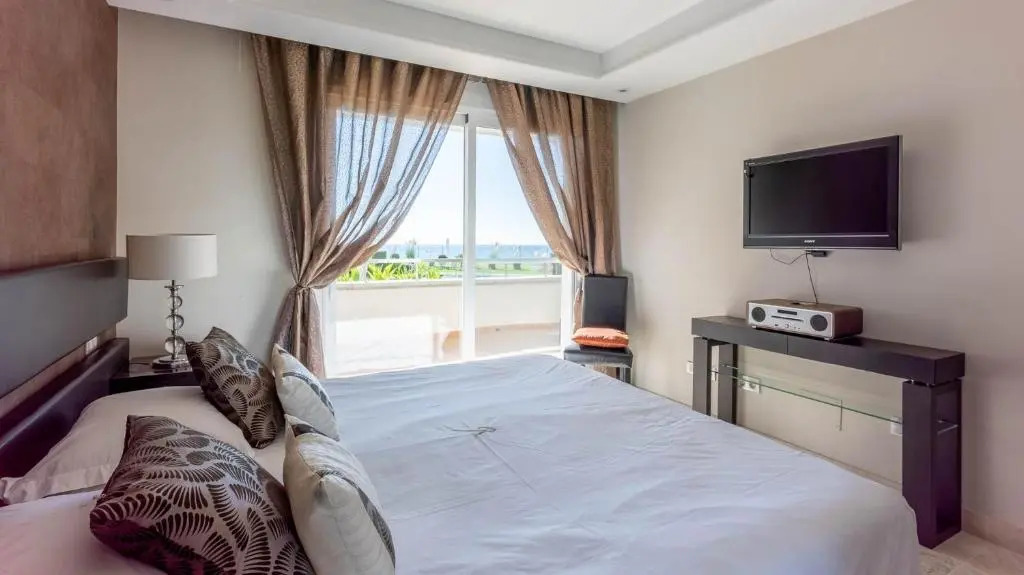 Apt 311 Heaven Beach Apartments, Guadalmansa Playa