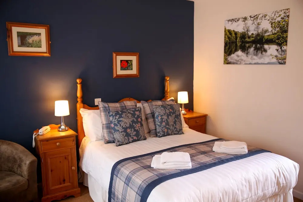The Greyhound Inn and Hotel