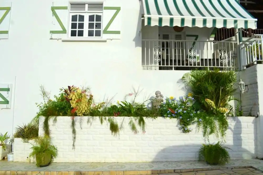 Studio In Deshaies With Wonderful Sea View Shared Pool Enclosed Garden 2 Km From The Beach