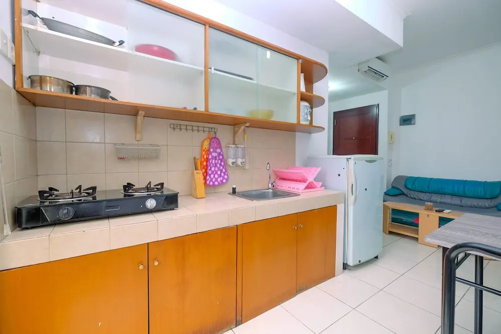 Comfy and Good Location 2BR Mediterania Marina Apartment