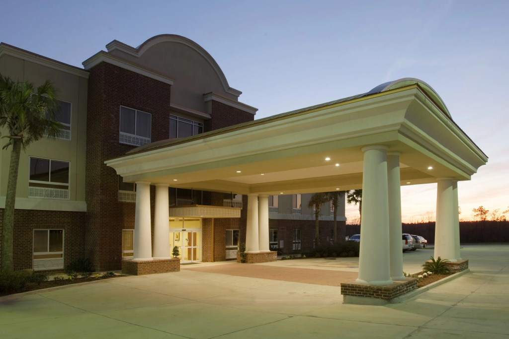 Holiday Inn Lucedale by IHG