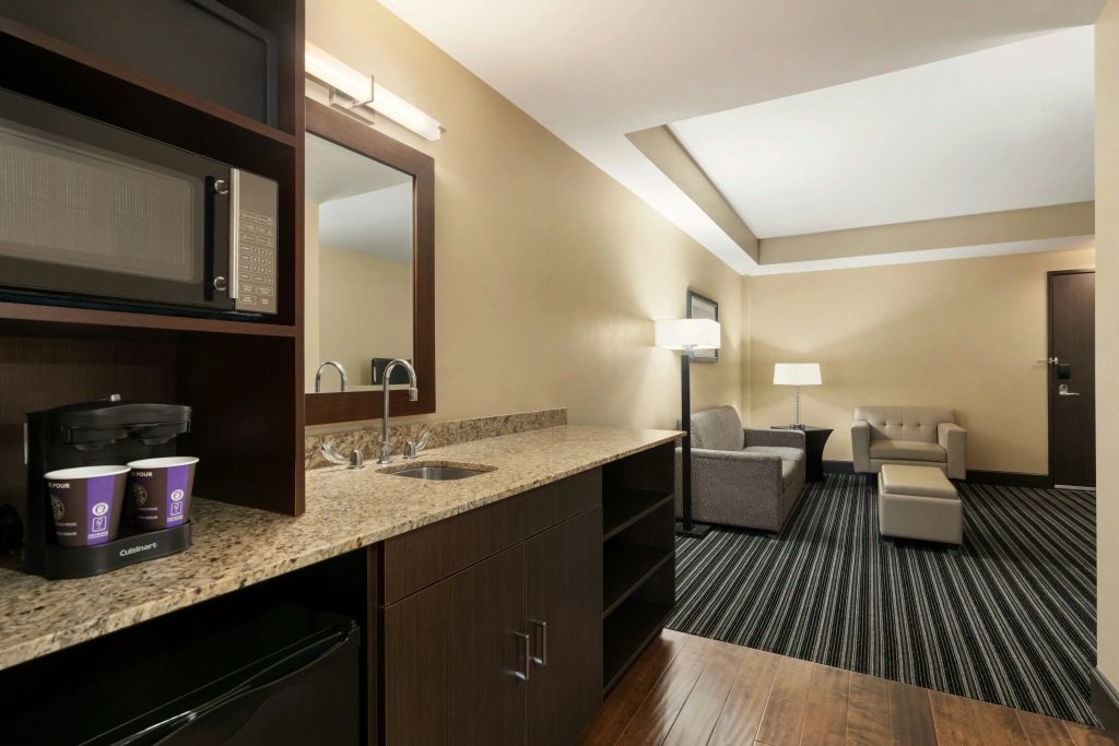 Embassy Suites by Hilton Salt Lake West Valley City