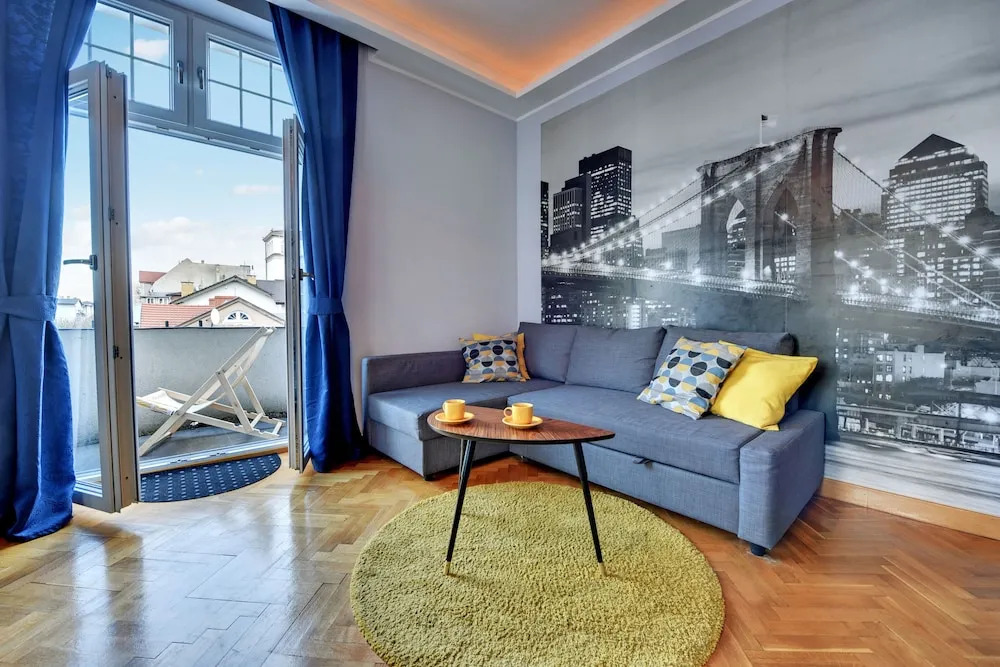 Grand Apartments - Brooklyn