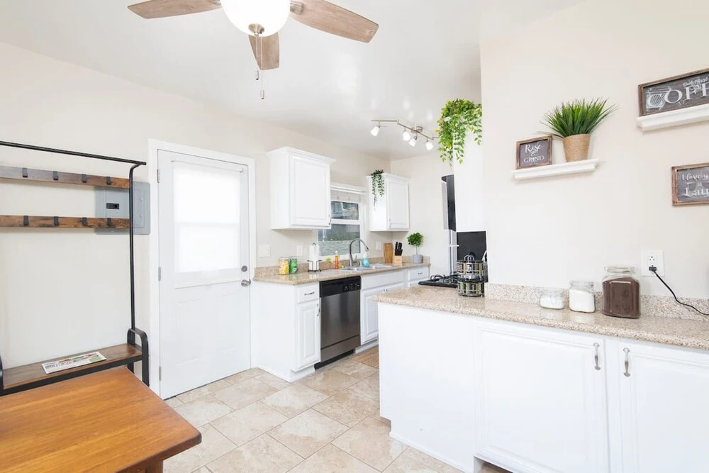 Cleveland 12 by AvantStay Stunning San Diego HomeThe perfect getaway for 6