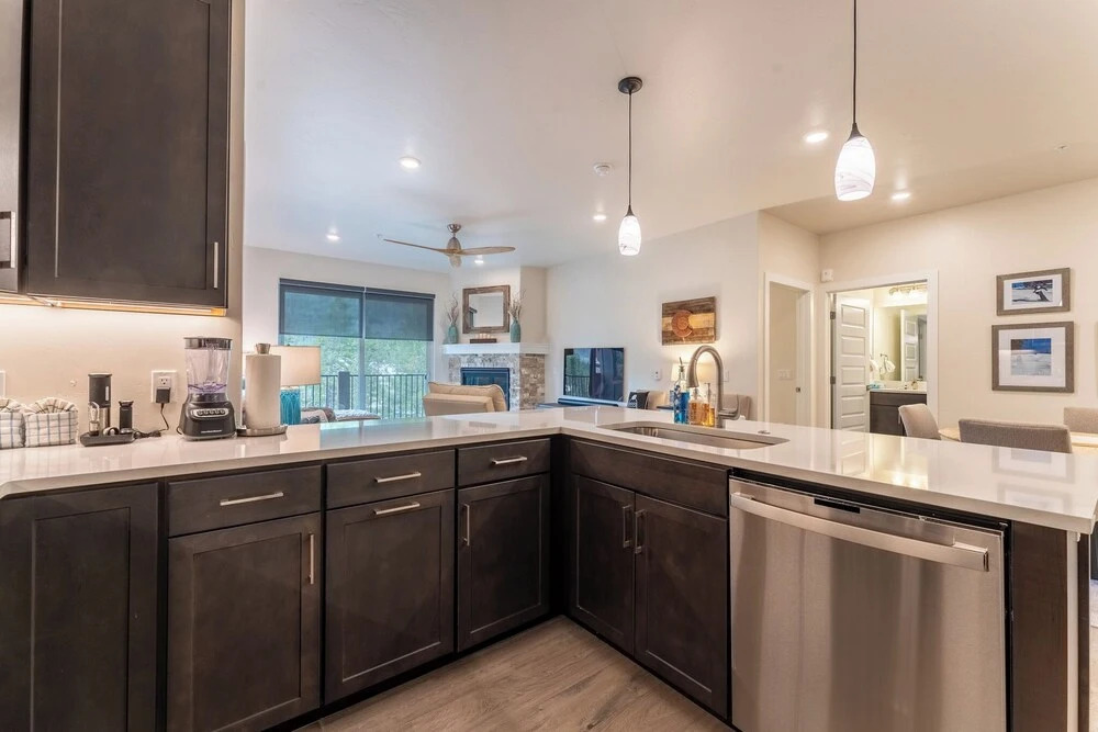 Clearwater Lofts #302, Building 3 By Summit County Mountain Retreats