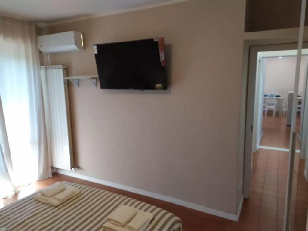 Beach House, 300 m dal mare, Marina di Massa