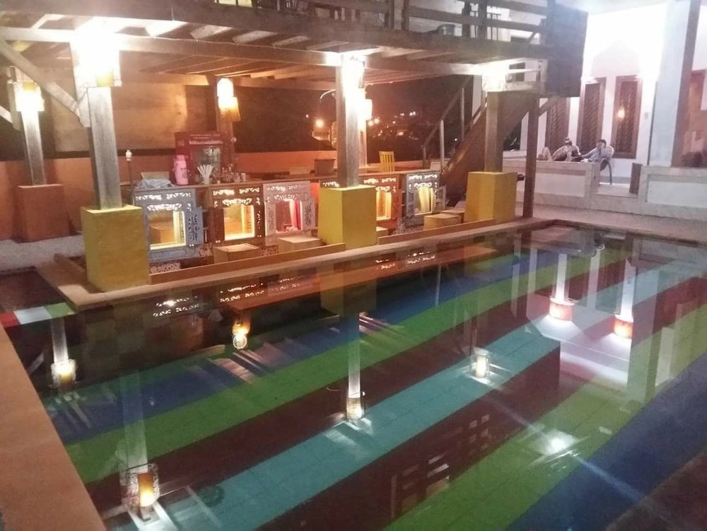 Alola inn