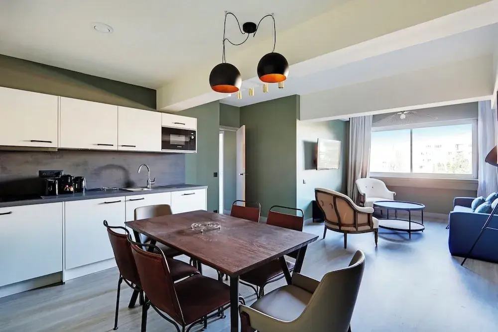 North Paris Suite
