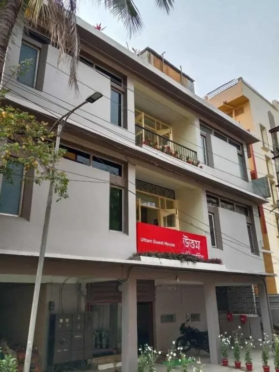 Uttam Guest House