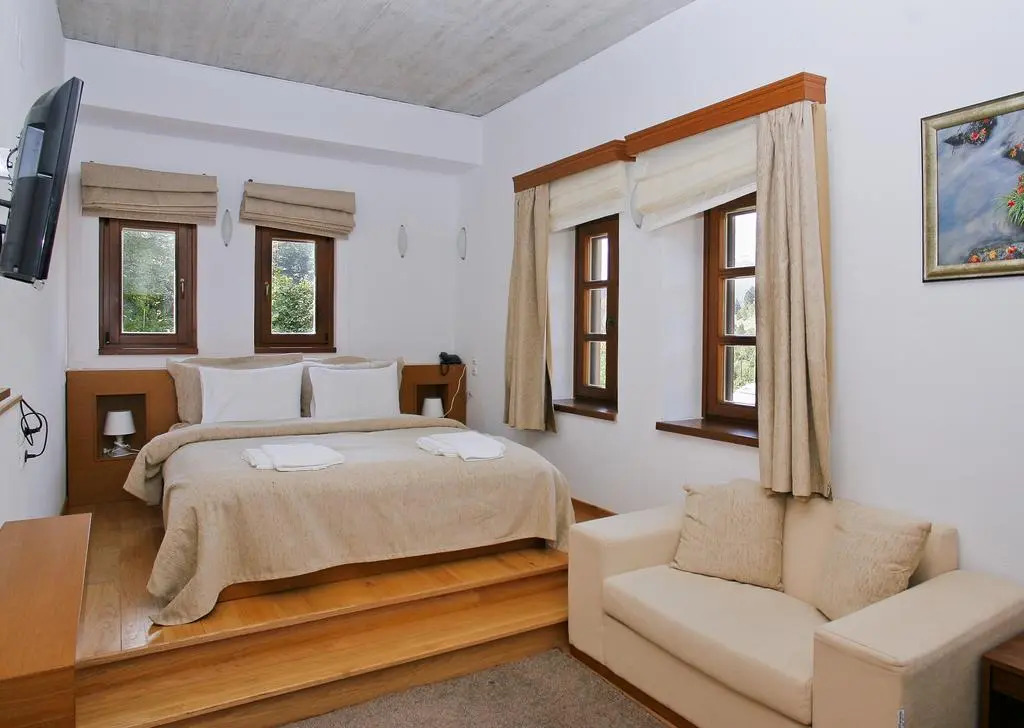 Kerasies Guesthouse