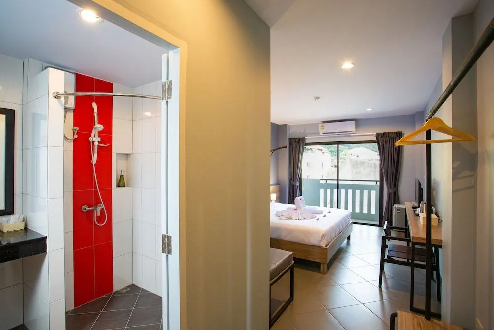 iNest Poshtel