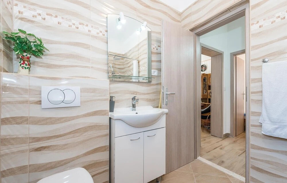 Nice Home in Vodice With Wifi and 3 Bedrooms