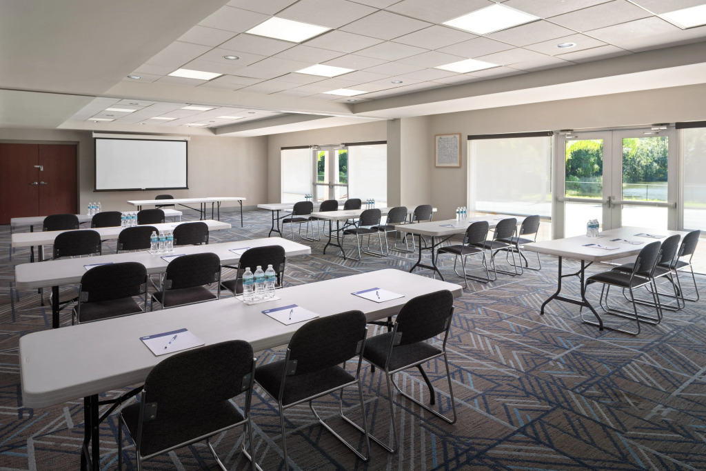 Holiday Inn Express Hotel & Suites Chaffee - Jacksonville West by IHG