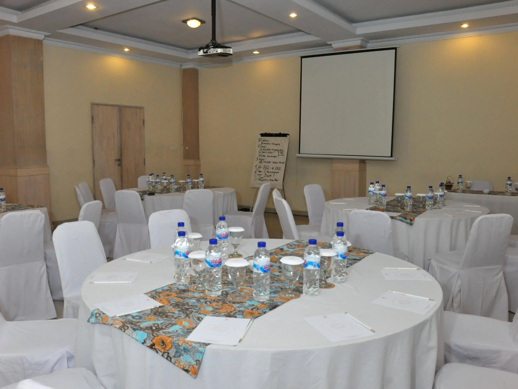 Puri Saron Denpasar Hotel