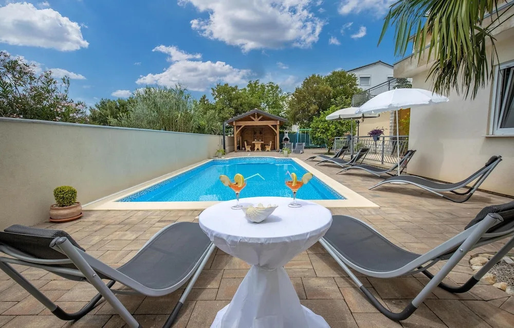 Awesome Home in Jadranovo With Outdoor Swimming Pool, Wifi and 4 Bedrooms