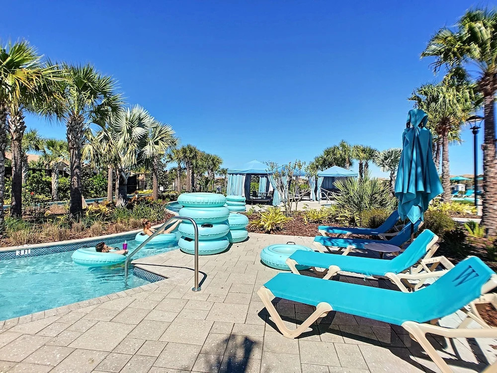 Lima Getaway by Florida Spirit