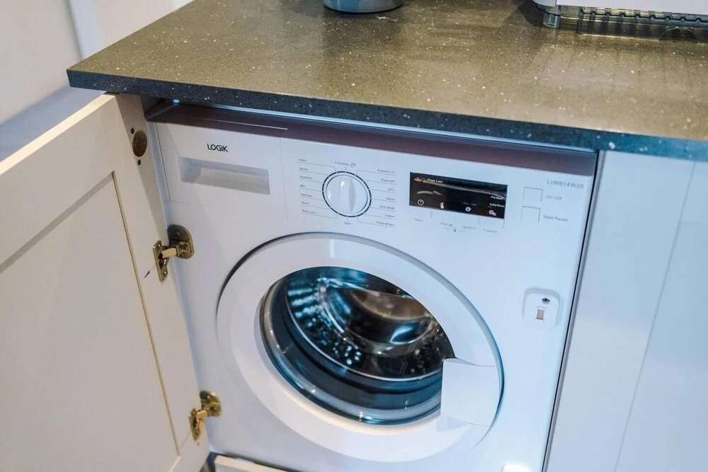 Immaculate 3-bed House in Salford