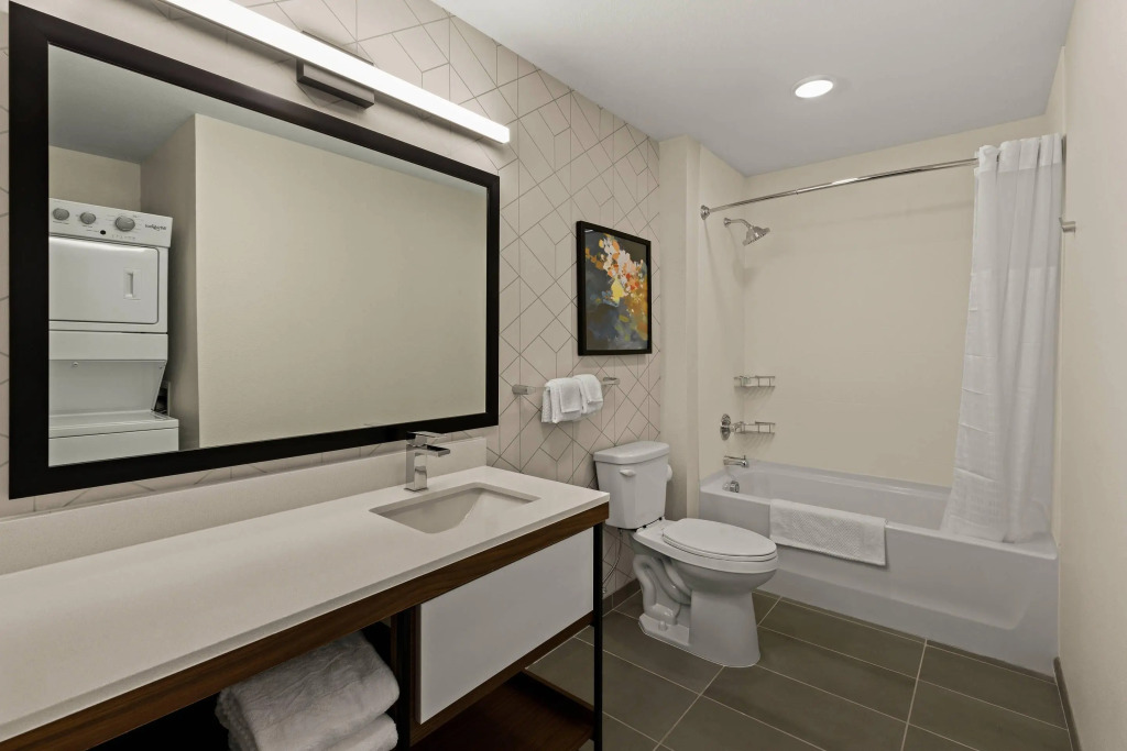 Everhome Suites Bowling Green by Choice Hotels