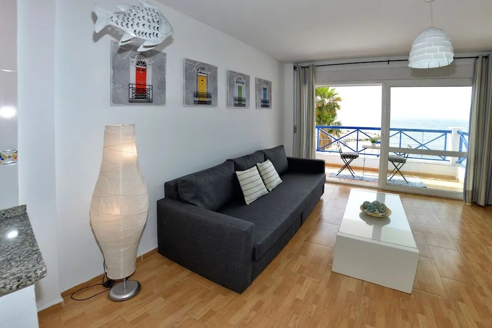 WonderStays Apartamentos La Perla Azul Pedregalejo