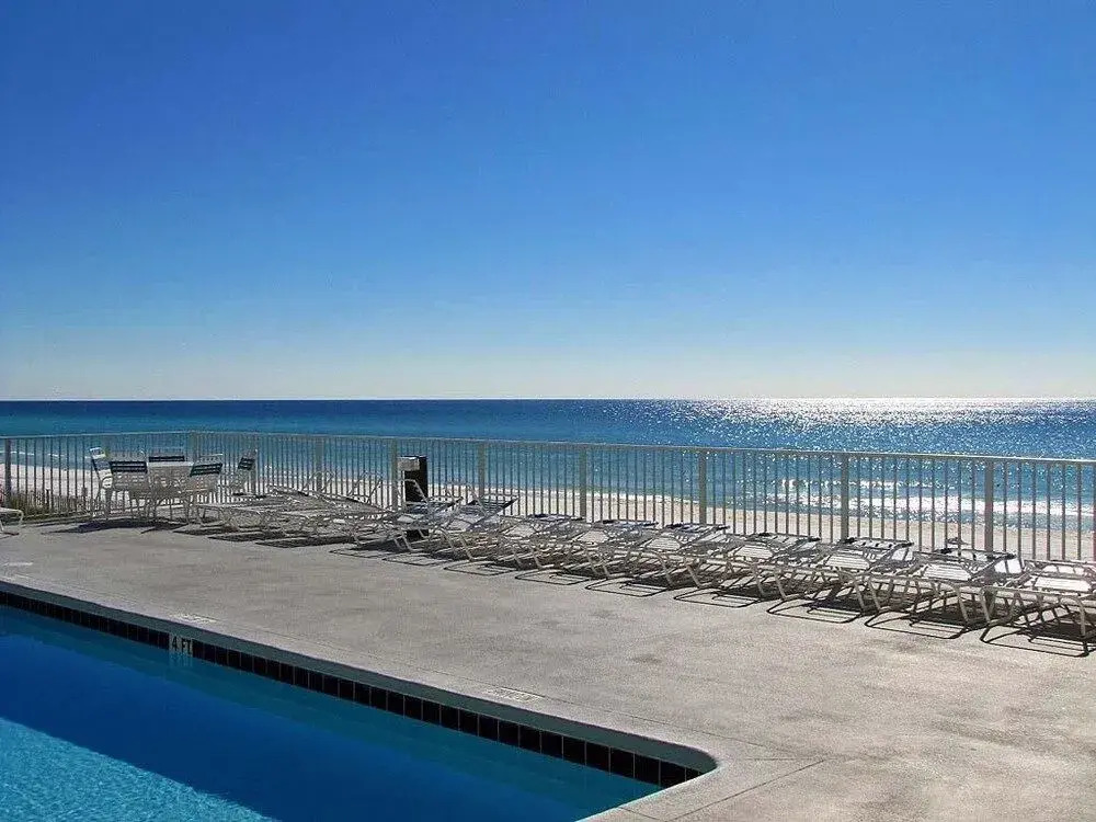 Leeward Key Condos by Crystal Waters