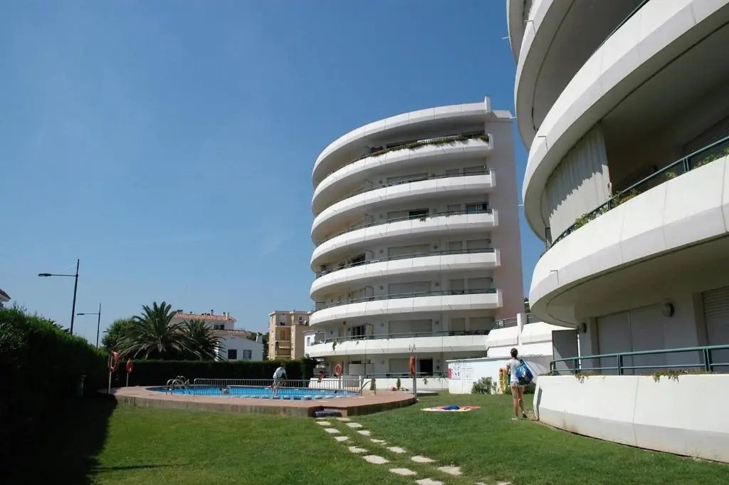 Medes Park I 4-5