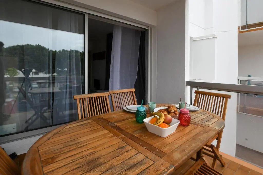 Studio Arena / Plage a 2min / Parking Prive / Terrasse (Adults Only)
