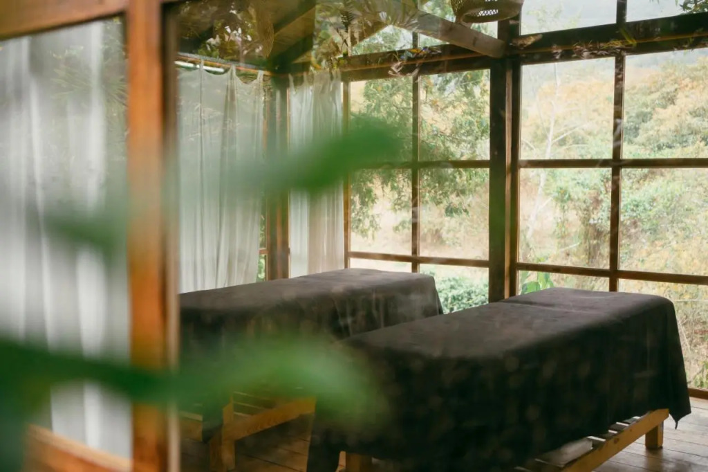 Lumbre Forest Lodge