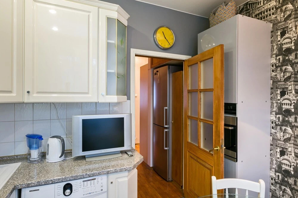 MaxRealty24 Черняховского, 3