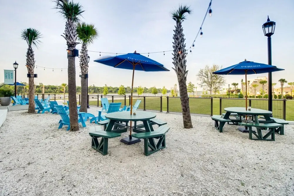 Charming Savannah Townhome - 1 Block to Riverwalk!